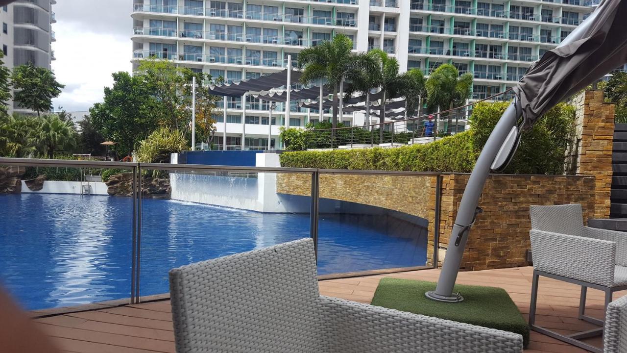 Azure Urban Resort Residences Manila Exterior foto